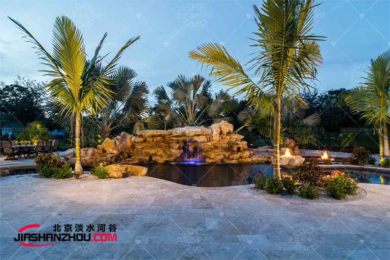 塑石假山.jpg 塑石假山