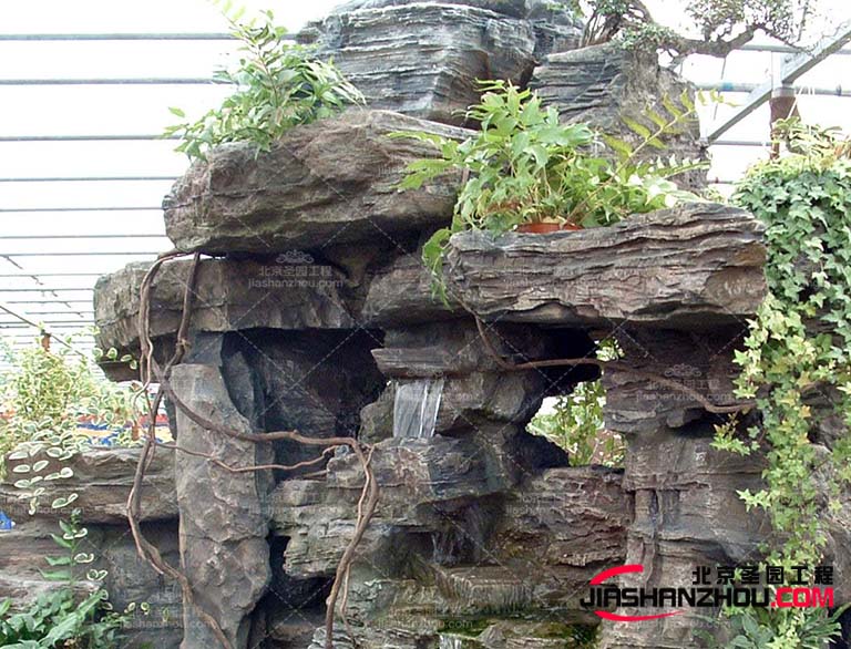 塑石假山.jpg 塑石假山