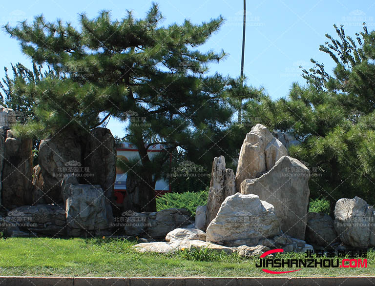 塑石假山.jpg 塑石假山
