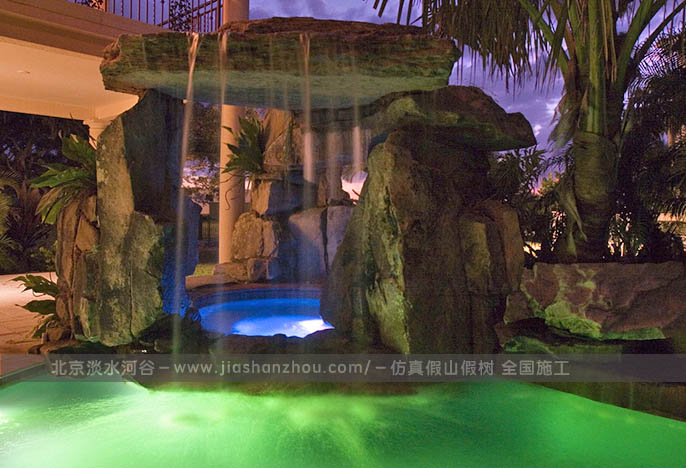 塑石假山.jpg 塑石假山.jpg