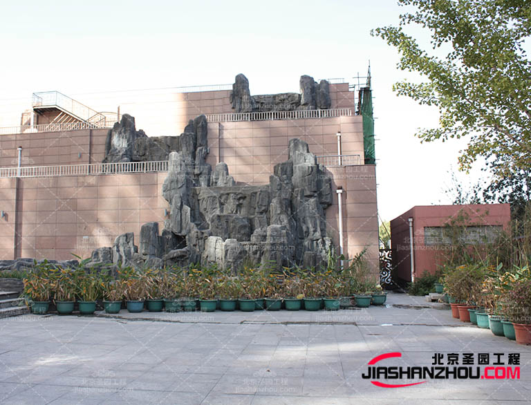 塑石假山.jpg 塑石假山.jpg