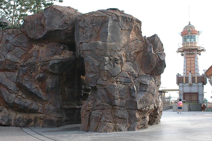 塑石假山价格.jpg 塑石假山价格