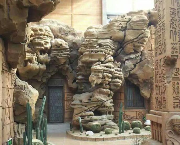 塑石假山价格.jpg 塑石假山价格